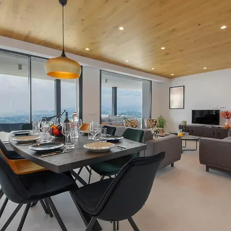 Madi By Aguilarent Vila *